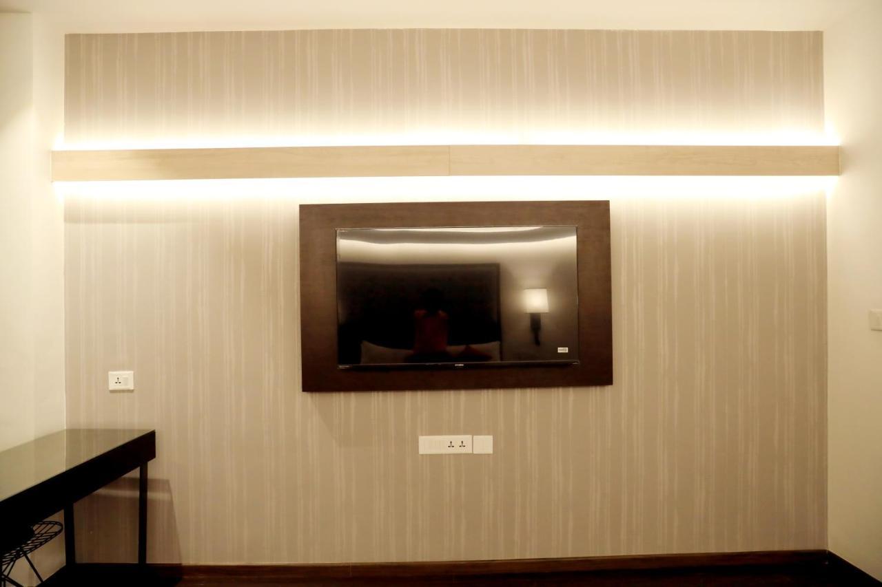 Hotel Deccan Serai Grande, Gachibowli, Hyderabad Exterior foto
