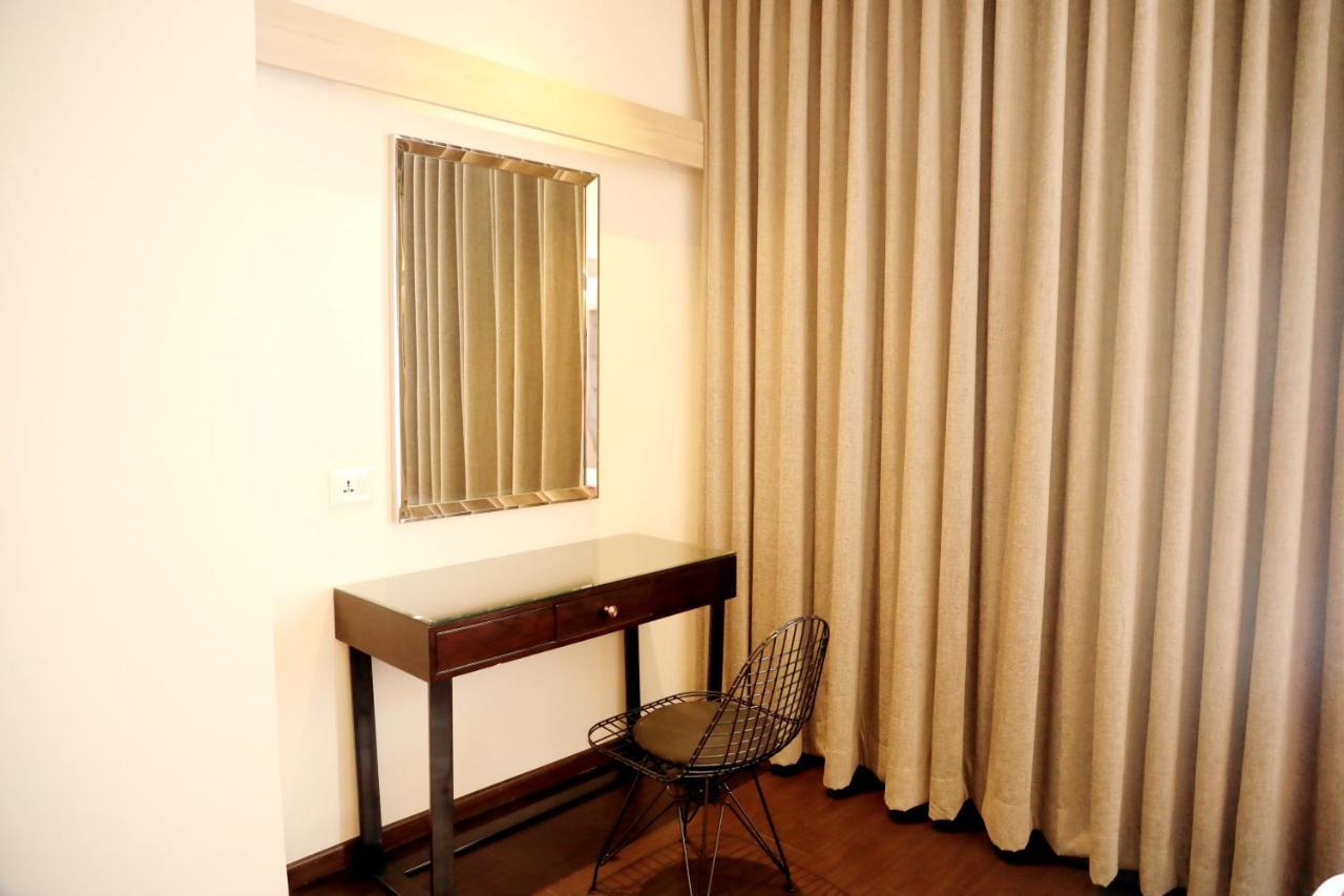 Hotel Deccan Serai Grande, Gachibowli, Hyderabad Exterior foto